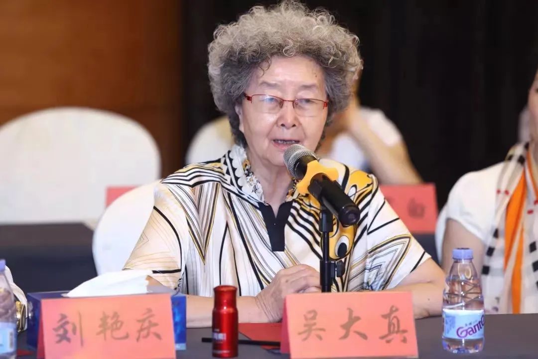 艾詩(shī)特蝦青素