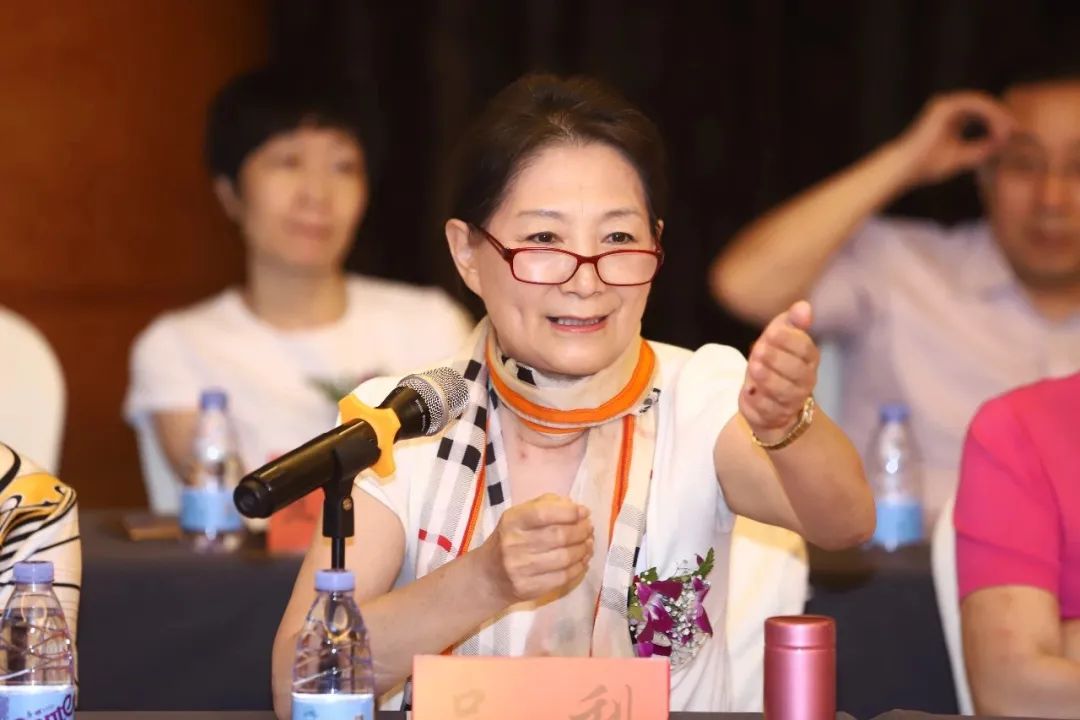 艾詩(shī)特蝦青素